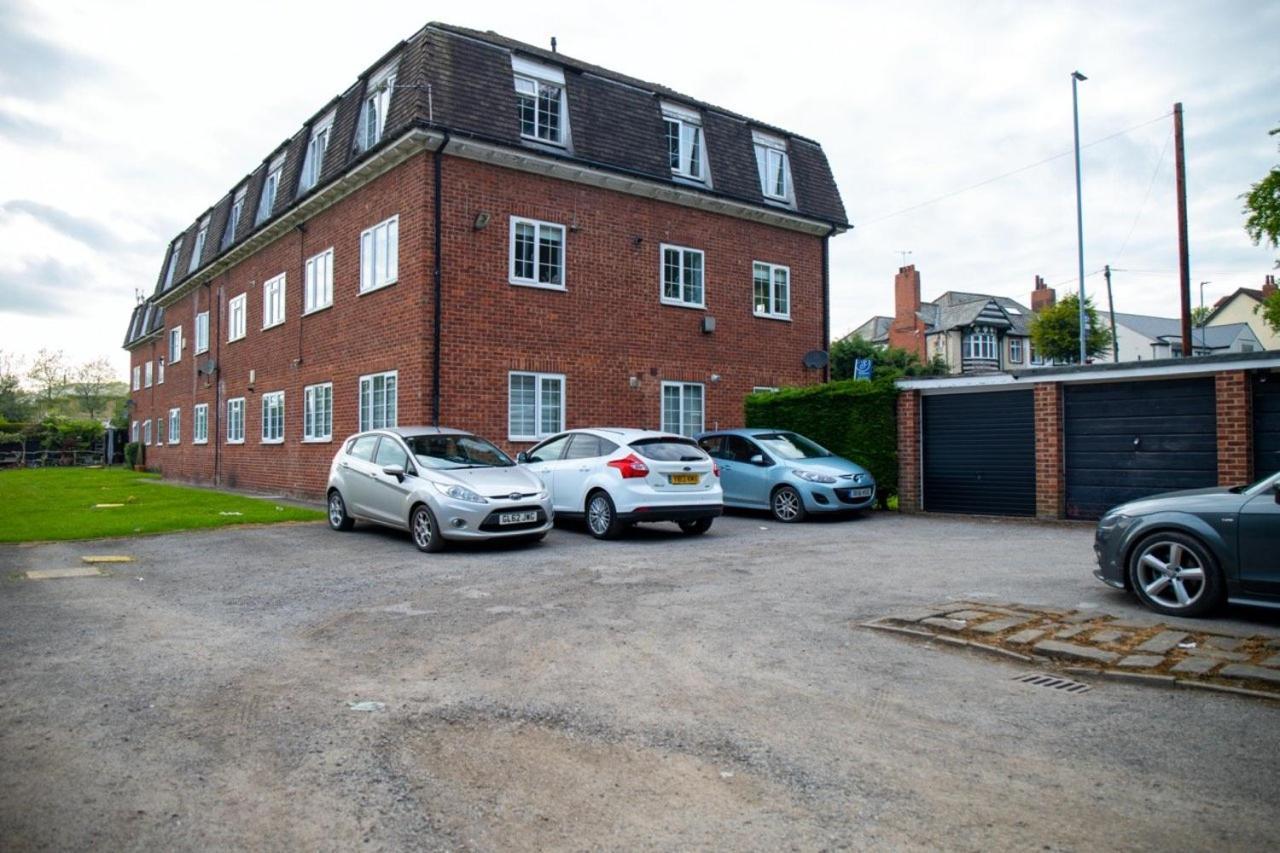 Guestready - Homely Leeds City Apartment Sleep 4 Meanwood Екстериор снимка